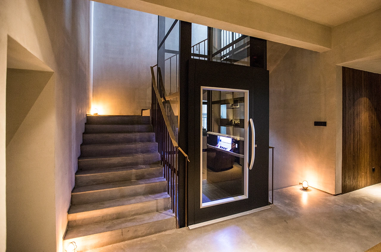 Omega Lift Services platform lifts Cibes A5000 Edinburgh, Scotland