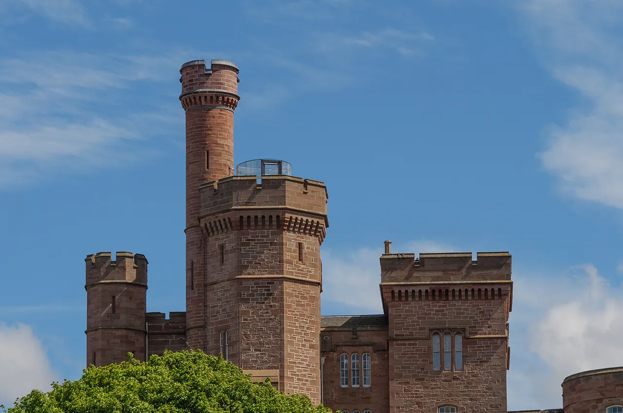 Omega Lift Services lift installer, repairs and maintenance, Edinburgh, Scotland